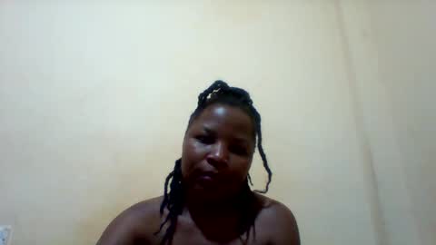 Snapshot of camillah_sweet chatting on 06-05-26, 06:20 camillah_sweet online show from 06-05-26, 06:20