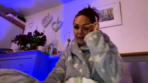 Camilla Jayne online show from 02-14-26, 09:22