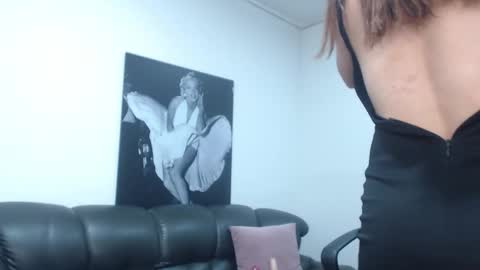 Camille online show from 10-22-25, 09:03