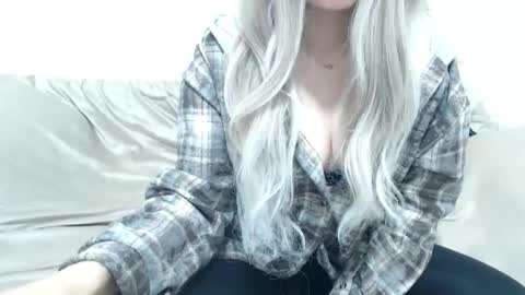 CamilleBunny online show from 01-19-26, 03:43