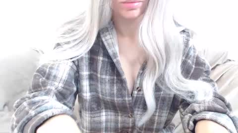 CamilleBunny online show from 05-28-26, 03:04