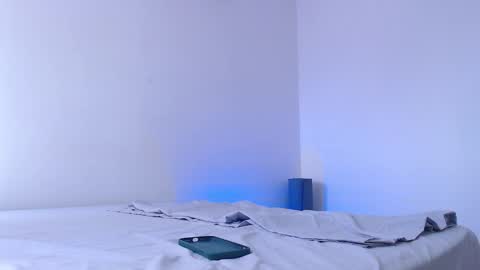 camilo_contre21 online show from 03-12-26, 07:09