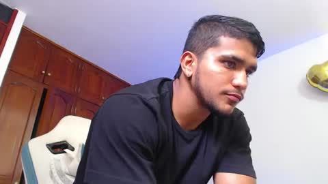 Snapshot of camilo_contre21 chatting on 06-21-26, 07:16 camilo_contre21 online show from 06-21-26, 07:16