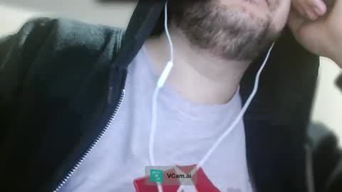 Snapshot of camiloking17 chatting on 04-30-26, 07:04 camilo online show from 04-30-26, 07:04