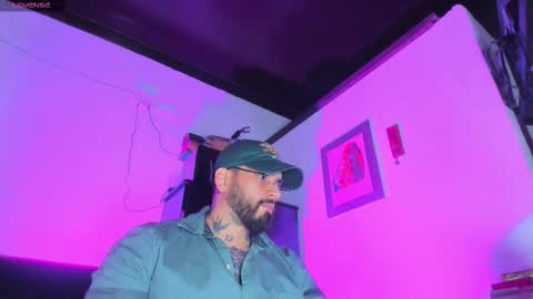 Camilo online show from 09-22-25, 02:19