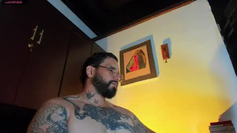 Snapshot of camilomayer chatting on 05-06-26, 02:44 Camilo online show from 05-06-26, 02:44