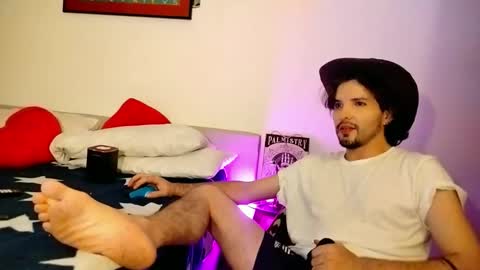 camilo online show from 11-03-25, 04:03