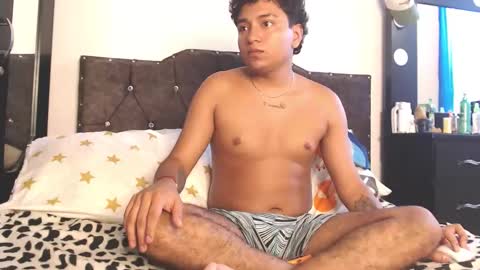 Snapshot of camilowhites chatting on 06-07-26, 08:34 CamilowhiteS online show from 06-07-26, 08:34
