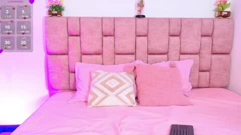 camiluxe online show from 01-08-26, 08:44