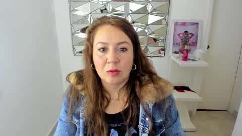 camixxx_m online show from 12-17-25, 12:33