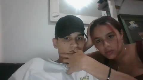 Noah y Lia online show from 11-06-25, 11:59