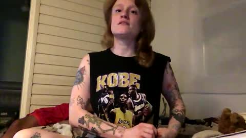 Snapshot of camm_sparks chatting on 09-30-25, 02:38 gingerbr3dbabe online show from 09-30-25, 02:38