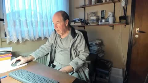 Snapshot of cammee chatting on 01-05-25, 08:00 Cammee online show from 01-05-25, 08:00