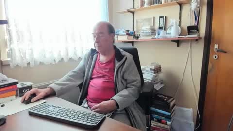 Snapshot of cammee chatting on 02-01-25, 12:37 Cammee online show from 02-01-25, 12:37