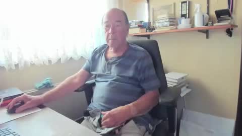 Snapshot of cammee chatting on 09-28-25, 07:03 Cammee online show from 09-28-25, 07:03