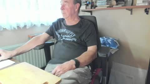 Snapshot of cammee chatting on 07-05-26, 08:43 Cammee online show from 07-05-26, 08:43