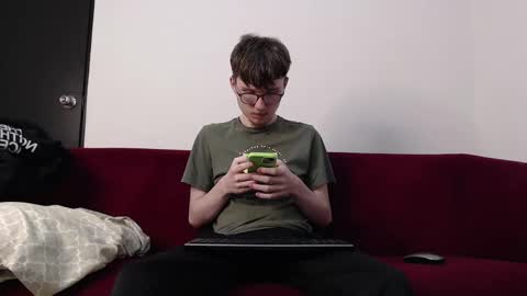       online show from 09-21-25, 08:05