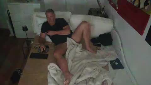 Snapshot of camunication chatting on 02-26-25, 03:52 camunication online show from 02-26-25, 03:52