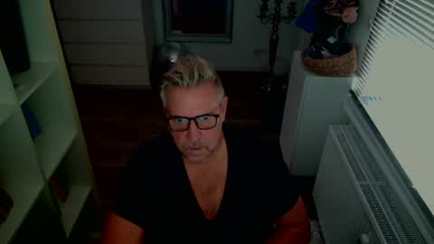 Snapshot of camunication chatting on 09-29-25, 08:08 camunication online show from 09-29-25, 08:08