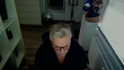 Snapshot of camunication chatting on 10-01-25, 08:09 camunication online show from 10-01-25, 08:09