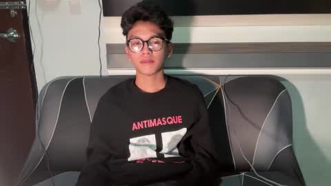 Ethan online show from 10-03-25, 12:13