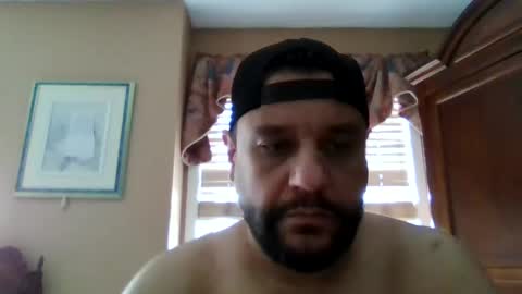 Snapshot of canadaagent chatting on 01-12-25, 01:37 hunk online show from 01-12-25, 01:37