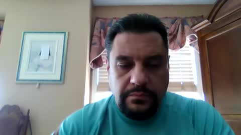 Snapshot of canadaagent chatting on 01-24-25, 01:57 hunk online show from 01-24-25, 01:57