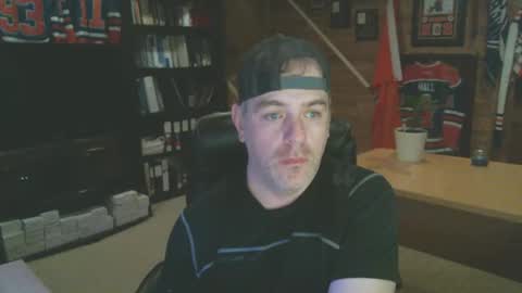 Snapshot of canadianboi6969 chatting on 01-25-25, 10:19 CanadianBacon6969 online show from 01-25-25, 10:19