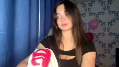 Snapshot of cancychill chatting on 07-03-26, 06:20 Kate online show from 07-03-26, 06:20