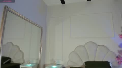Snapshot of candaceowens chatting on 10-19-25, 03:40 candaceowens online show from 10-19-25, 03:40
