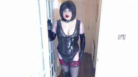 candi smokes online show from 03-14-26, 02:22