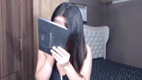 Snapshot of candice_beloved chatting on 02-25-25, 05:36 Mathy online show from 02-25-25, 05:36