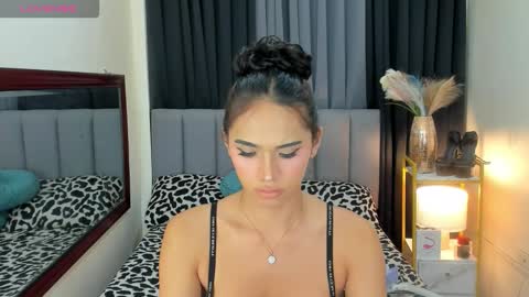 CandiceWilson online show from 10-20-25, 08:04