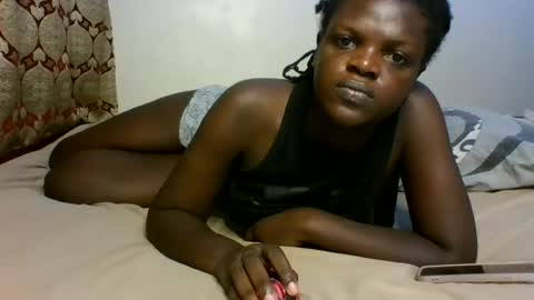Snapshot of candiedolly chatting on 07-30-26, 12:42 Candie online show from 07-30-26, 12:42