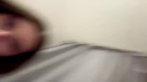 Isabella online show from 11-27-25, 09:39