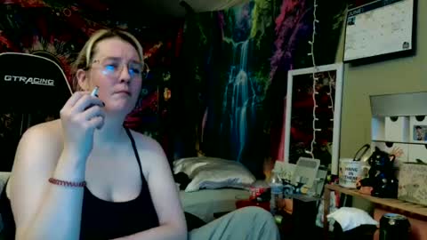 Candi online show from 06-18-26, 06:02