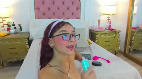Candy online show from 01-27-25, 10:38