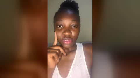 candy925833 online show from 02-26-26, 12:04