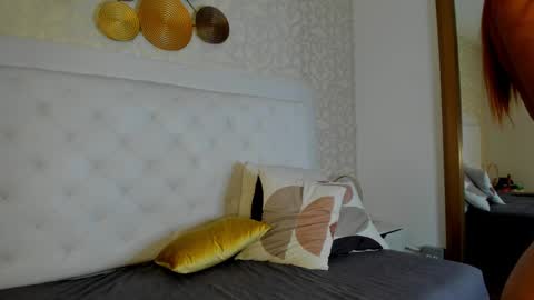 Snapshot of candy_eyes_ chatting on 05-15-26, 03:24 candy eyes online show from 05-15-26, 03:24