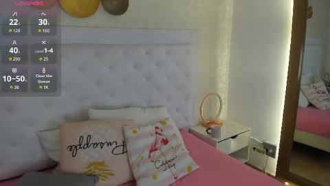 Snapshot of candy_eyes_1 chatting on 08-03-26, 01:37 candy eyes 1 online show from 08-03-26, 01:37