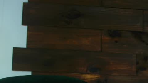 Snapshot of candy_feett chatting on 04-27-26, 09:02 Jolie online show from 04-27-26, 09:02