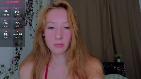 candy_flosse online show from 10-05-25, 10:13