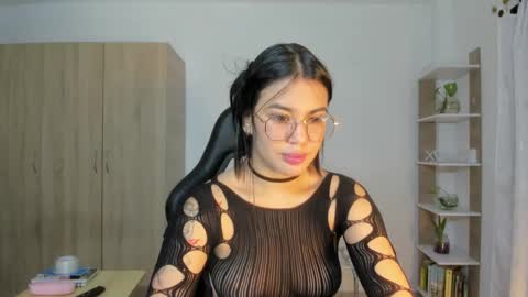 Nickol online show from 01-08-26, 07:27