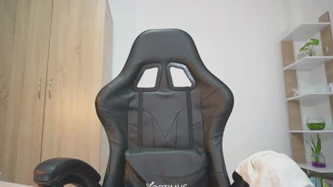 Nickol online show from 02-27-26, 07:58