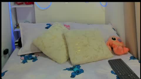 Snapshot of candy_kitty7343 chatting on 06-24-26, 04:33 candy_kitty7343 online show from 06-24-26, 04:33