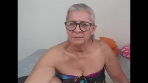 candy online show from 01-14-25, 09:41