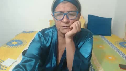 candy online show from 01-25-25, 10:39