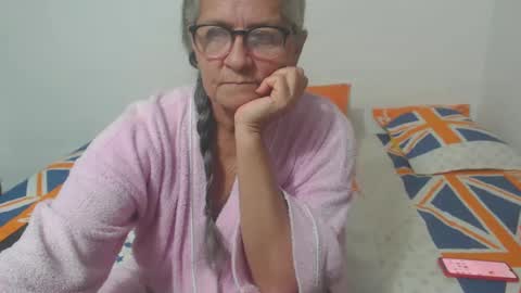 candy online show from 02-21-25, 01:55