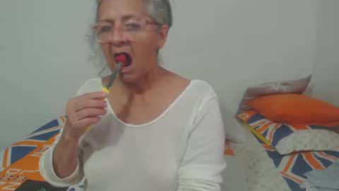 candy online show from 02-24-25, 03:42