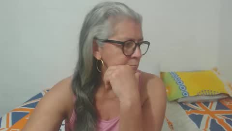 candy online show from 03-02-25, 09:54